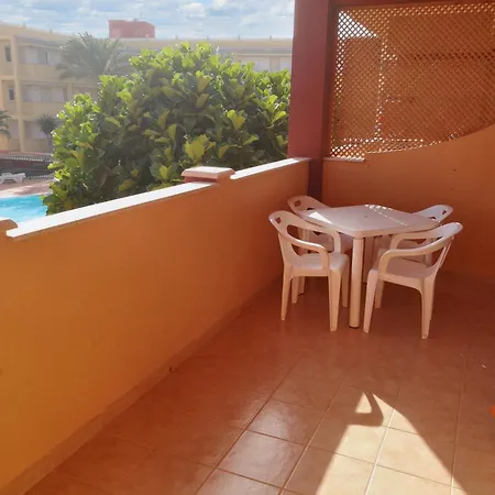 2 Bedrooms Apartement With Shared Pool And Wifi At לה אוליבה
